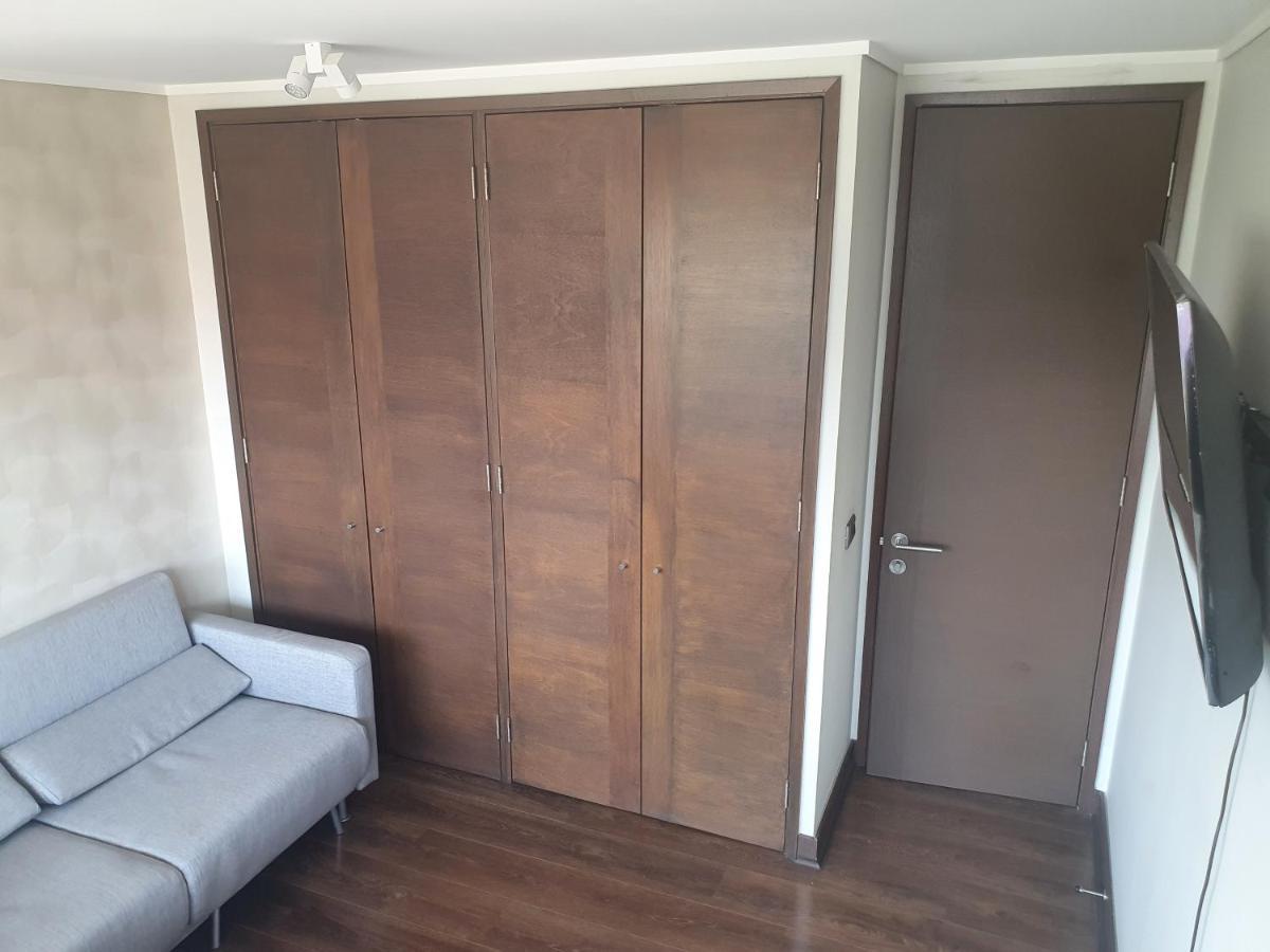 Con Bano Privado Dpto Las Condes * Santiago