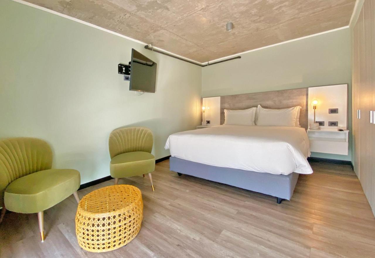 Hotel Hub Providencia 4*