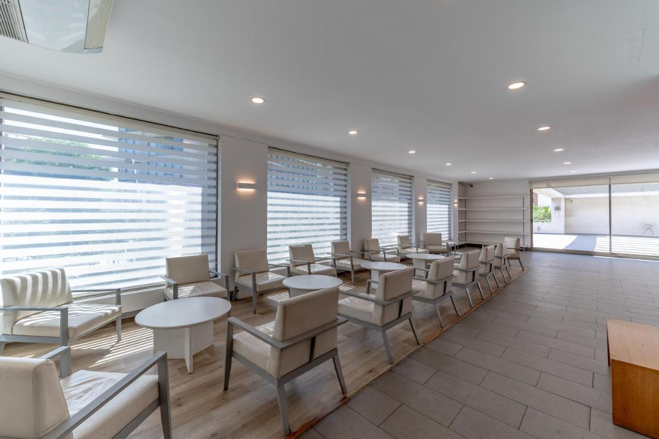 Moderno Y Estiloso Excelente Ubicación, Condes Apartamento *
