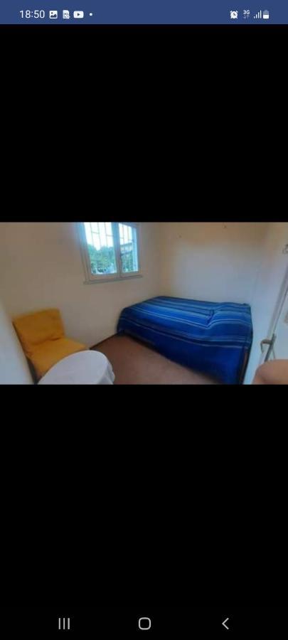Dormitorio Con Bano Y Acceso Independiente * Santiago