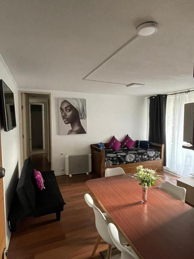Apartamento Hermoso Departamento De 2 Dormitorio Santiago de Chile