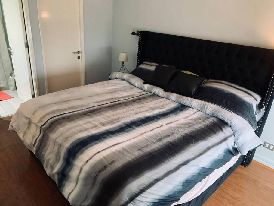 Condes, Al Lado De Marriott Y Parque Arauco, Ideal Trabajo, Salud Y Vacaciones Apartamento Santiago de Chile