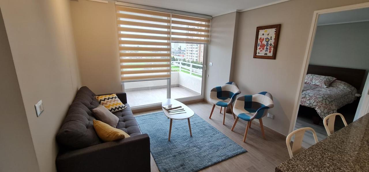 Apartamento Departamento Cercano Aeropuerto A Pasos Mall Arauco Y Clinica Indisa Maipu Santiago de Chile