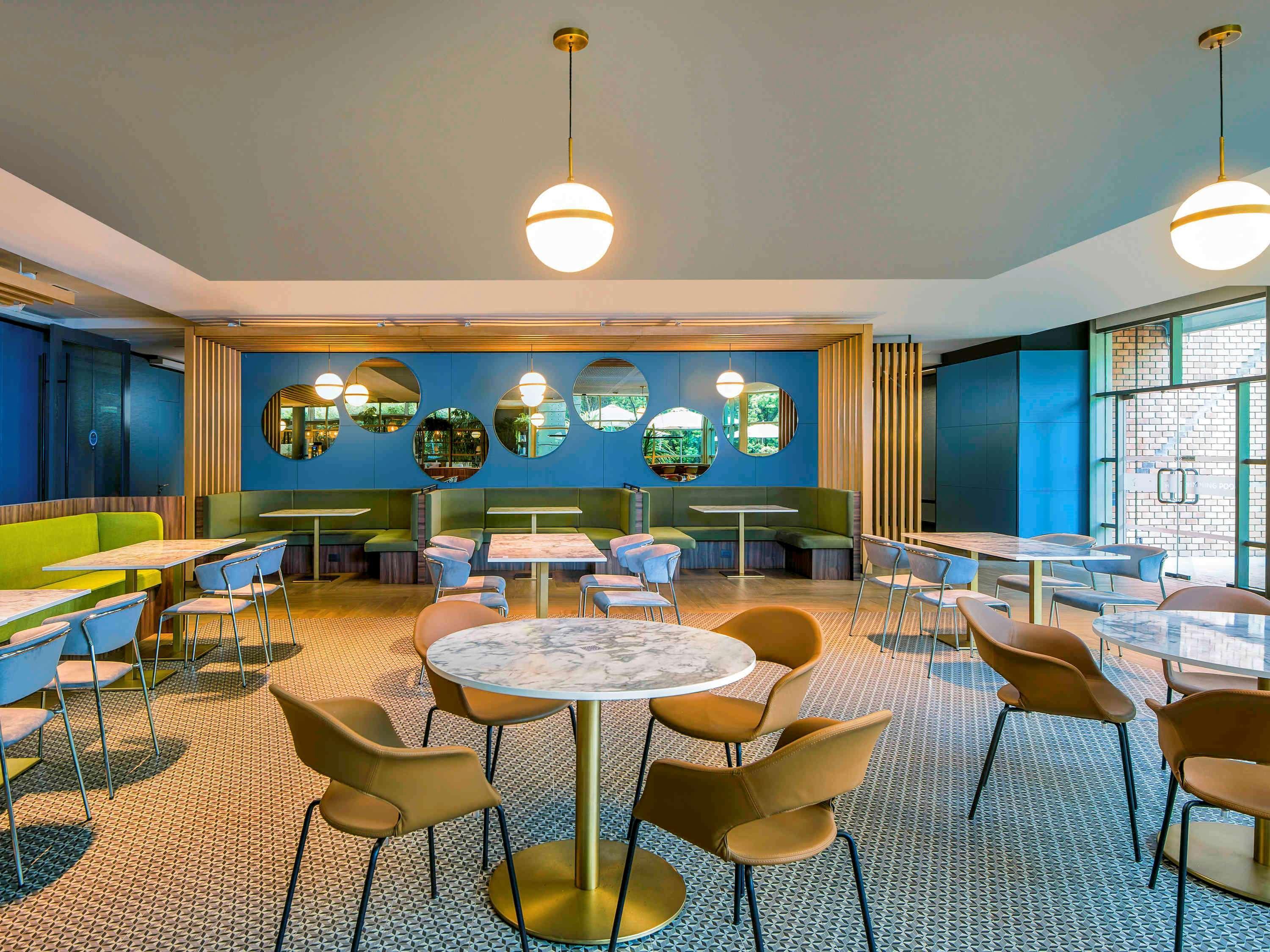 Novotel Condes 4*