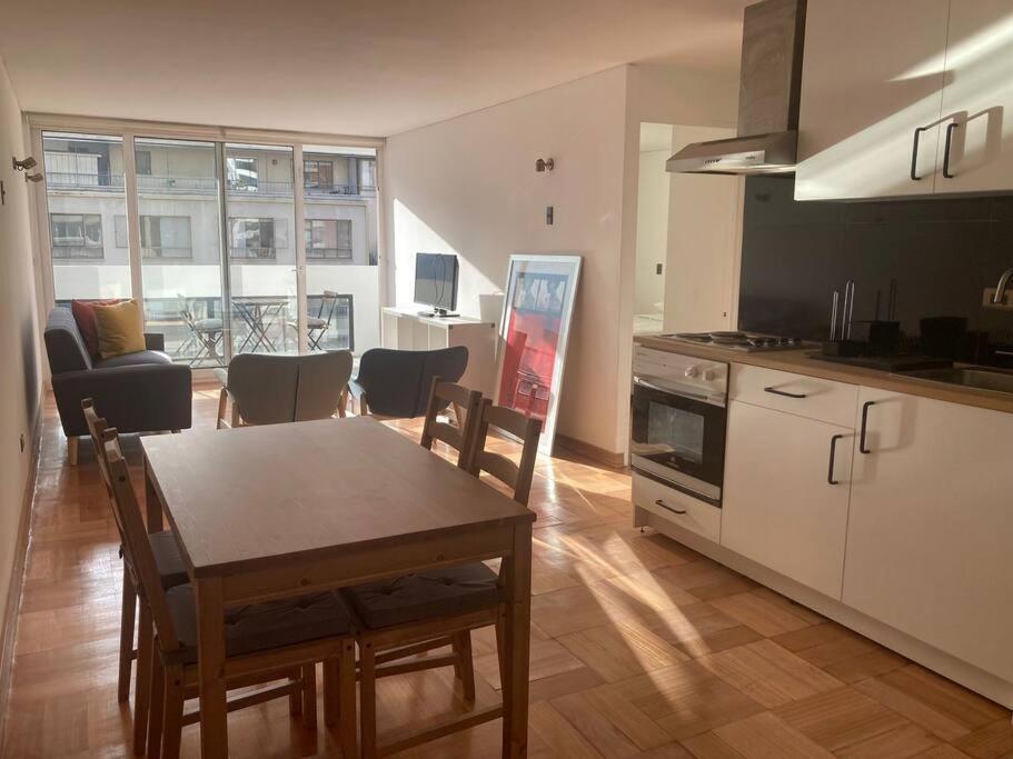 Depto 70m2 Providencia, Metro Manuel Montt Apartamento *