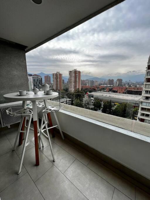Apartamento En Los Militares Lindo Depto 1d