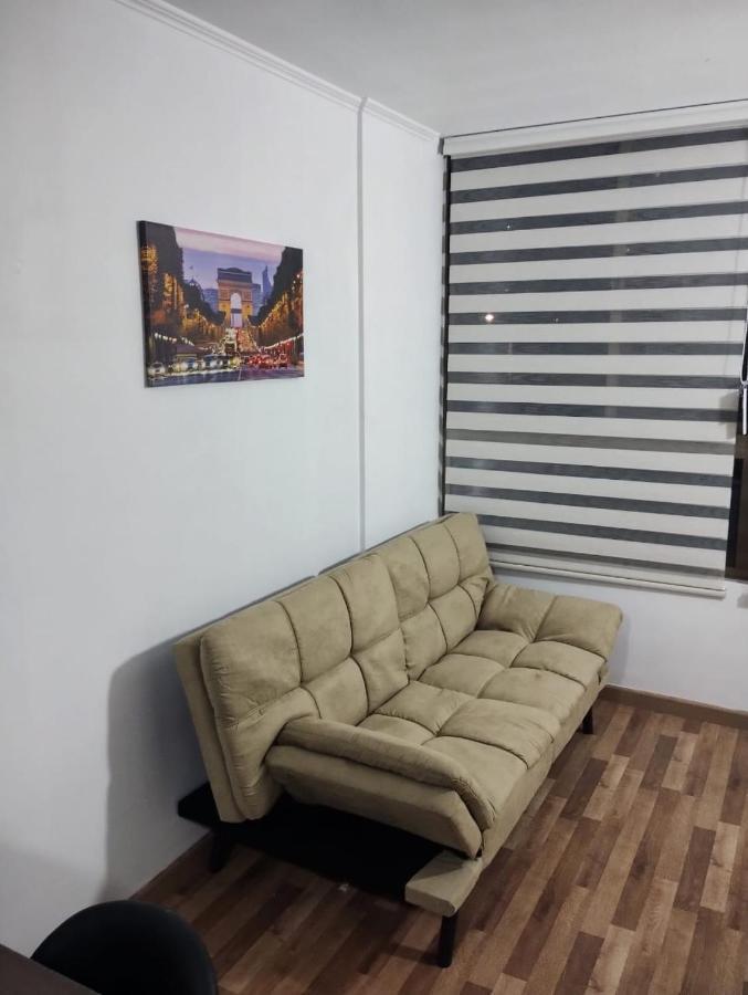 Gamero A Pasos De Metro Hospitales Apartment Santiago