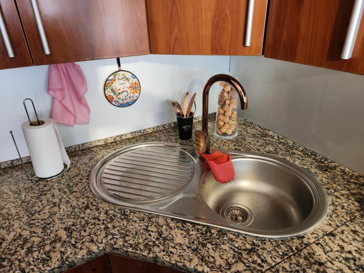 Alto Condes - A Pasos Del Mall - Excelente Y Comodo Departamento P/2 Personas