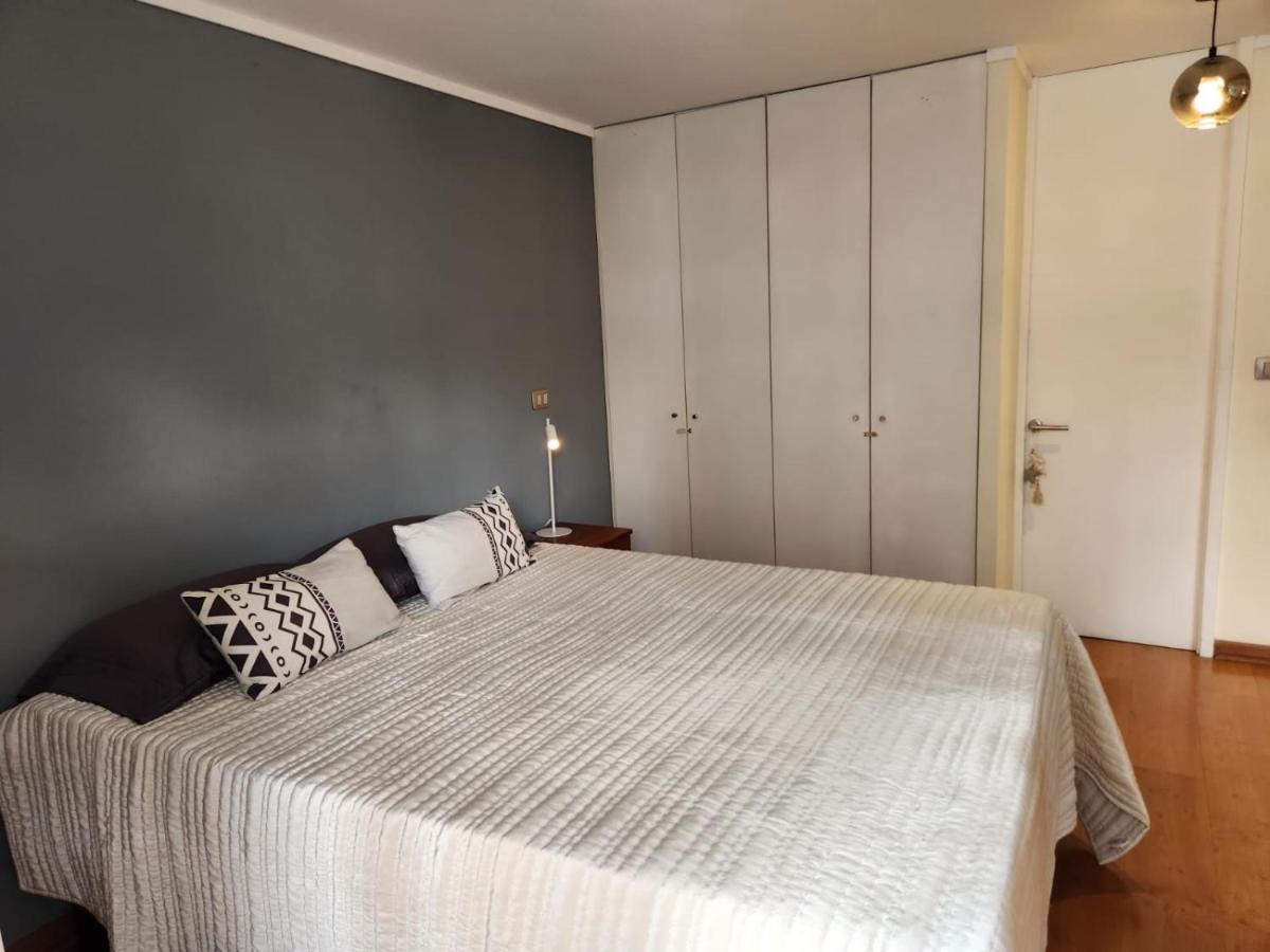 Alto Condes - A Pasos Del Mall - Excelente Y Comodo Departamento P/2 Personas *