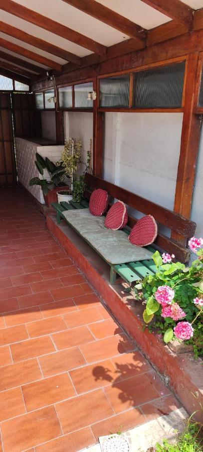 Jose Anguita: Metro-adjacent With Private Parking * Santiago