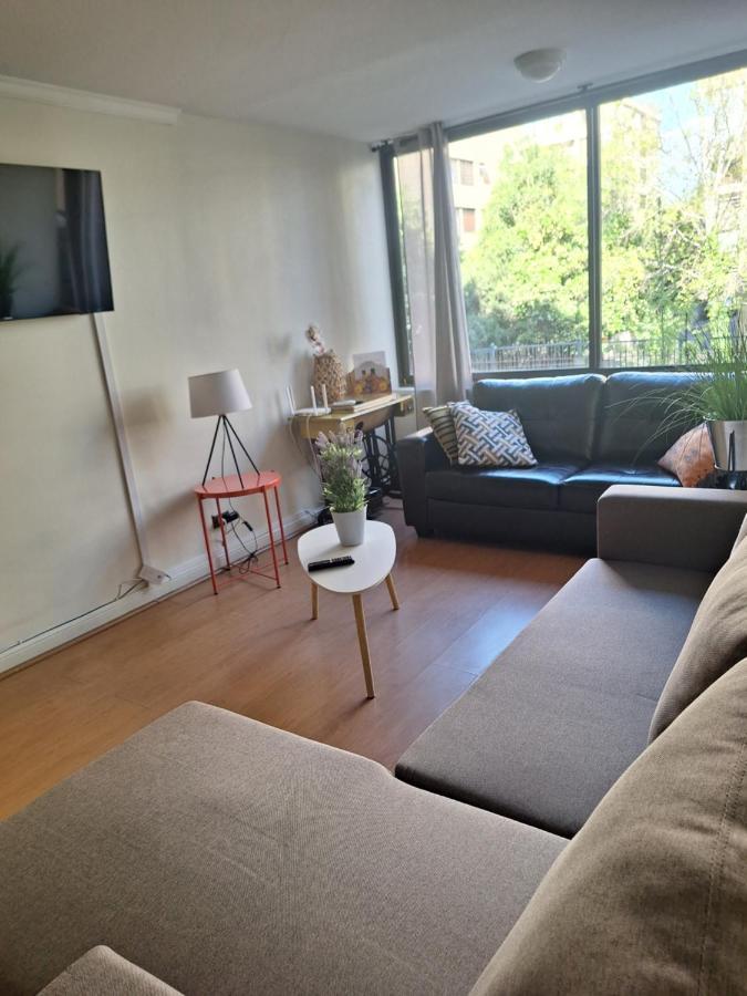 Full Departamento, Metro Manquehue, Condes Apartamento
