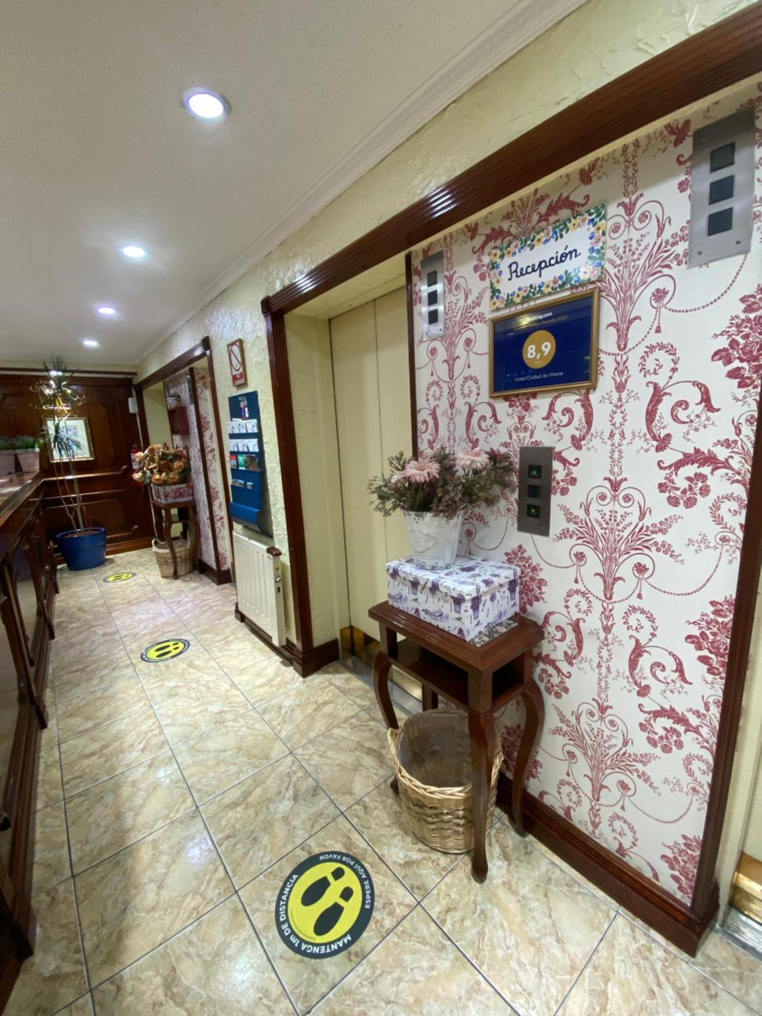 Ciudad De Vitoria Hotel 3*