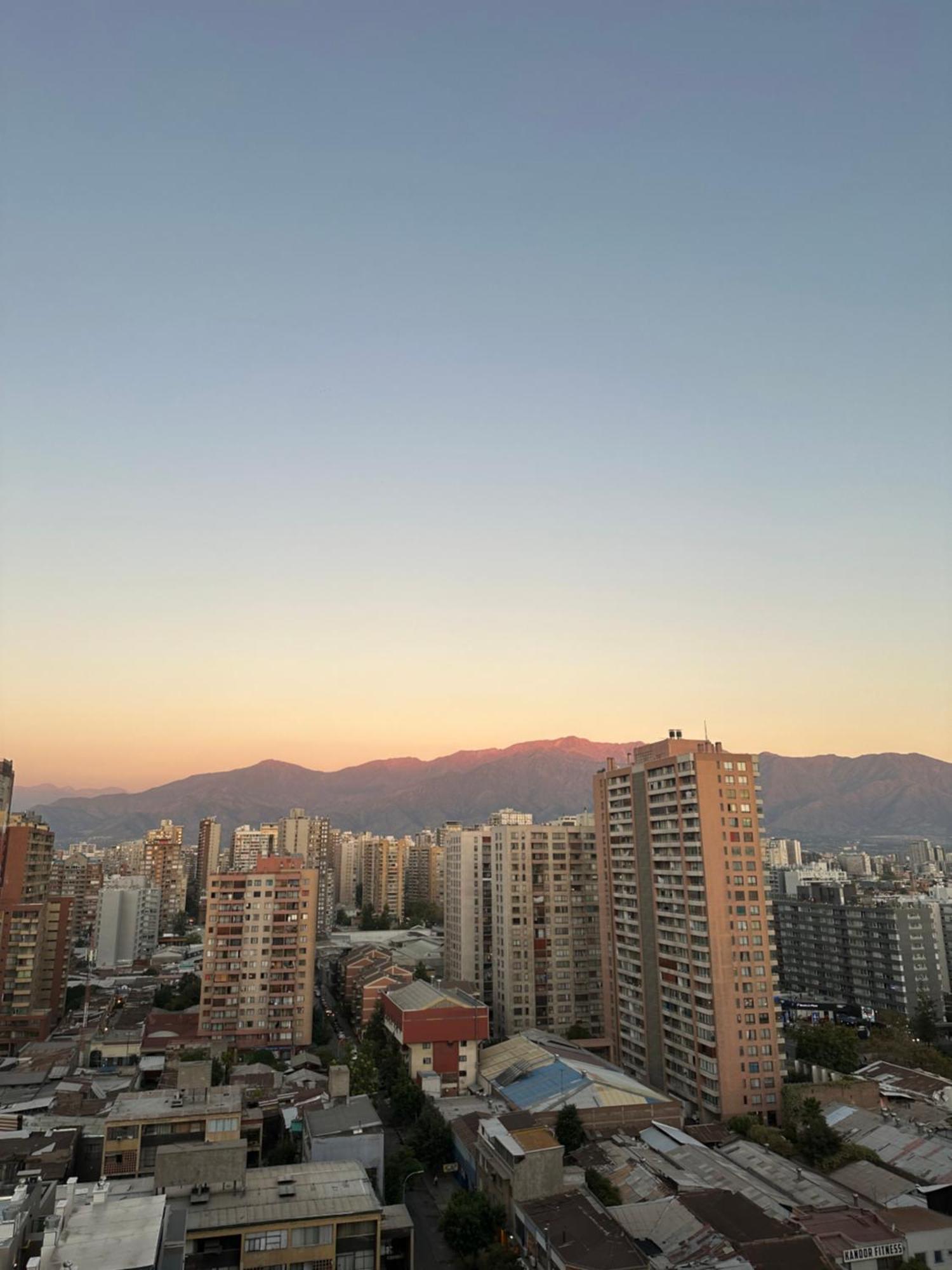 Dpto 2d 1b, Parque Almagro, Santiago. Apartamento *