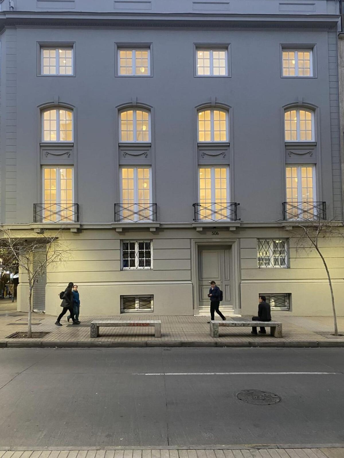 Hom I Acogedor Y Luminoso En Iconico Barrio Apartamento Santiago