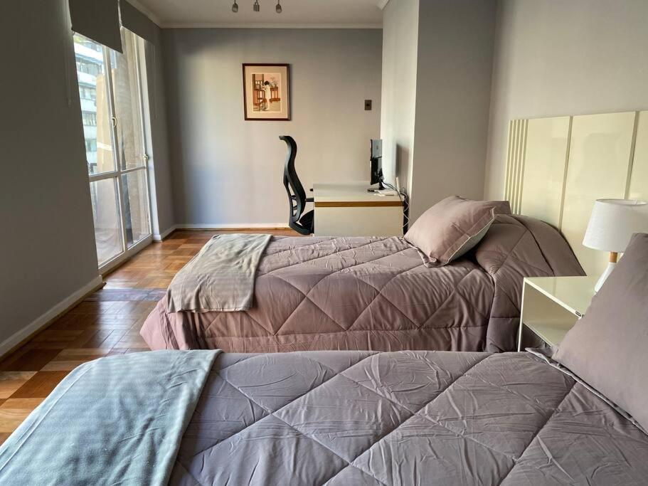 En Centro Historico Santiago, Dos Apartamento