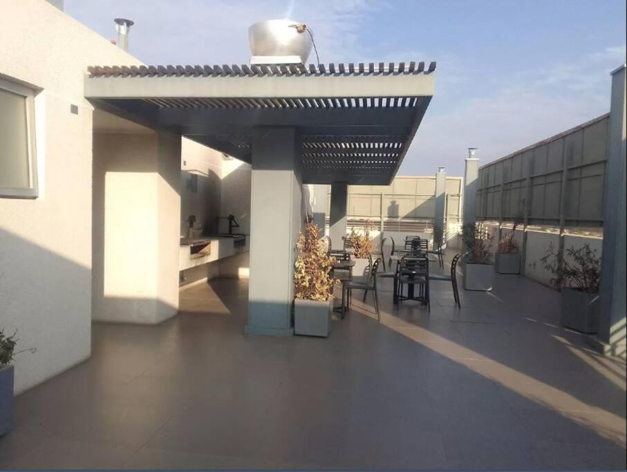 Apartamento 8 En En Fente Al Metro - Hipodromo De Chile Y Estadio San Laura