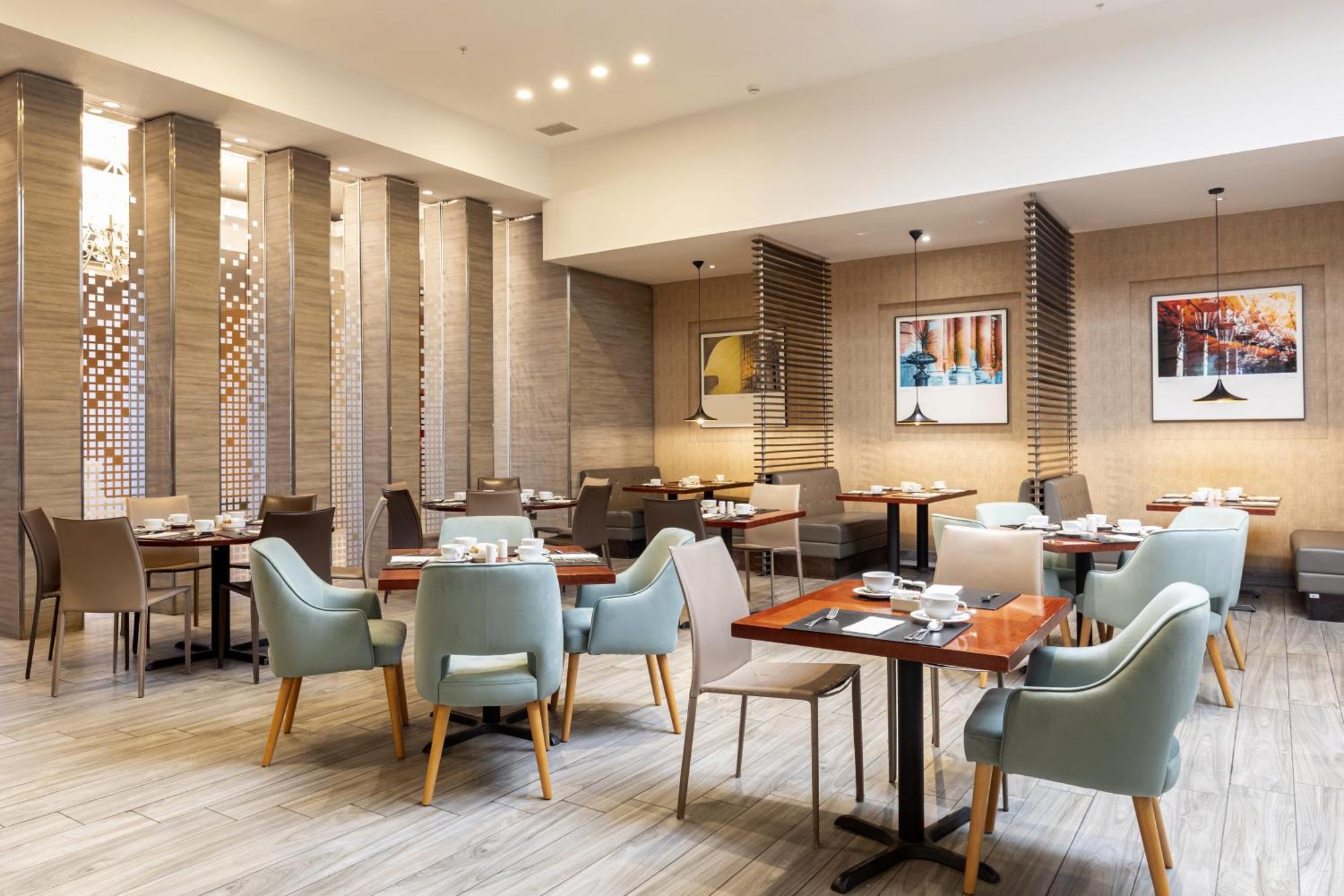 Hotel Crowne Plaza 5*
