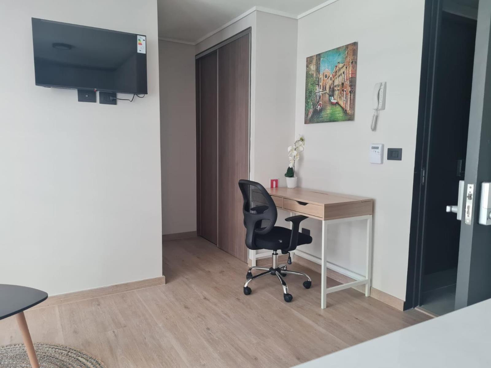 Eldepto Padre Mariano Apartamento