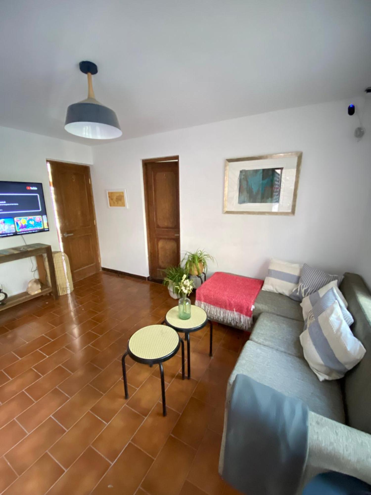 Casa Guemes Habitación en casa particular
