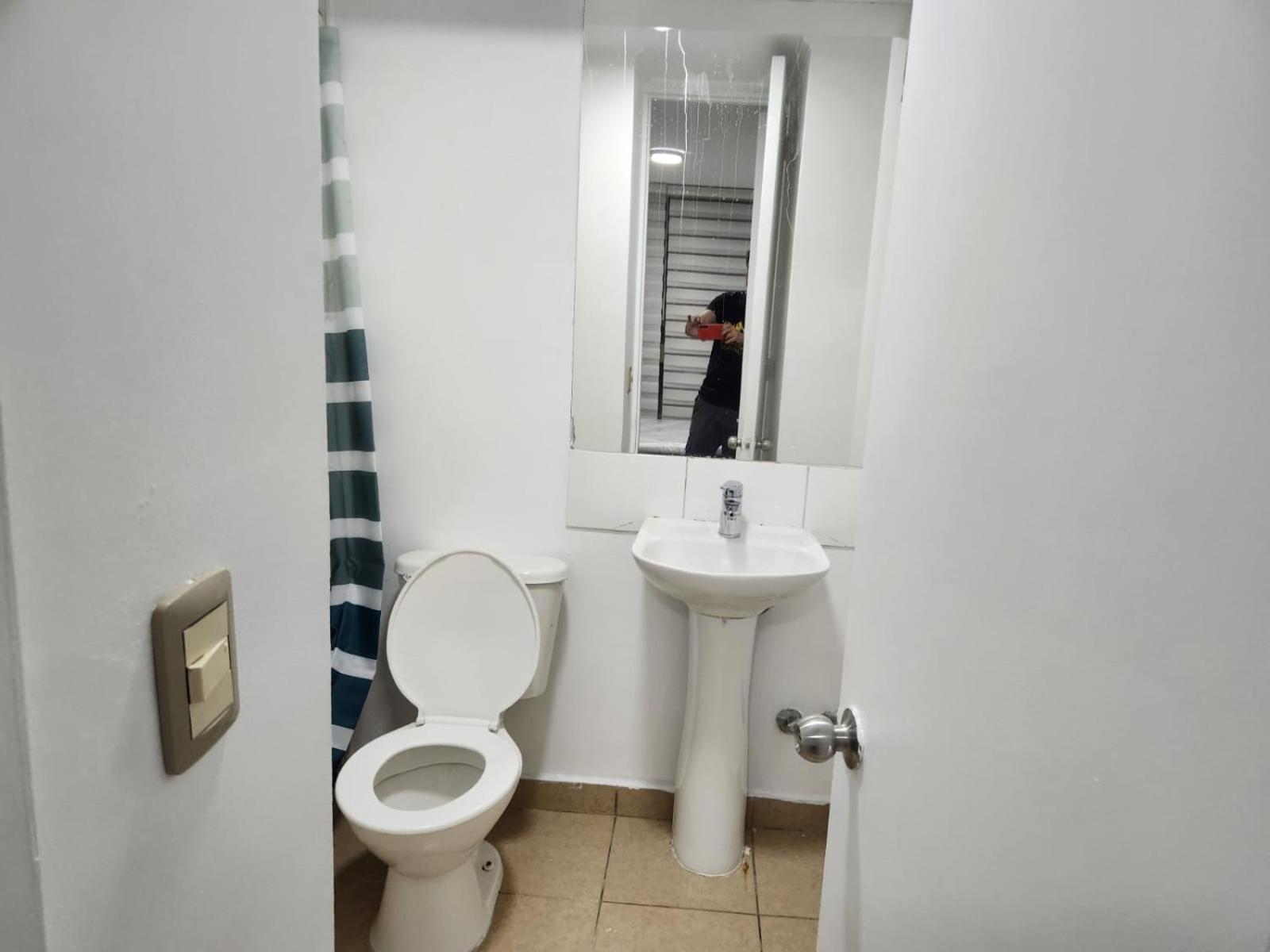 Apartamento Vivaceta Metro Hospitales Santiago