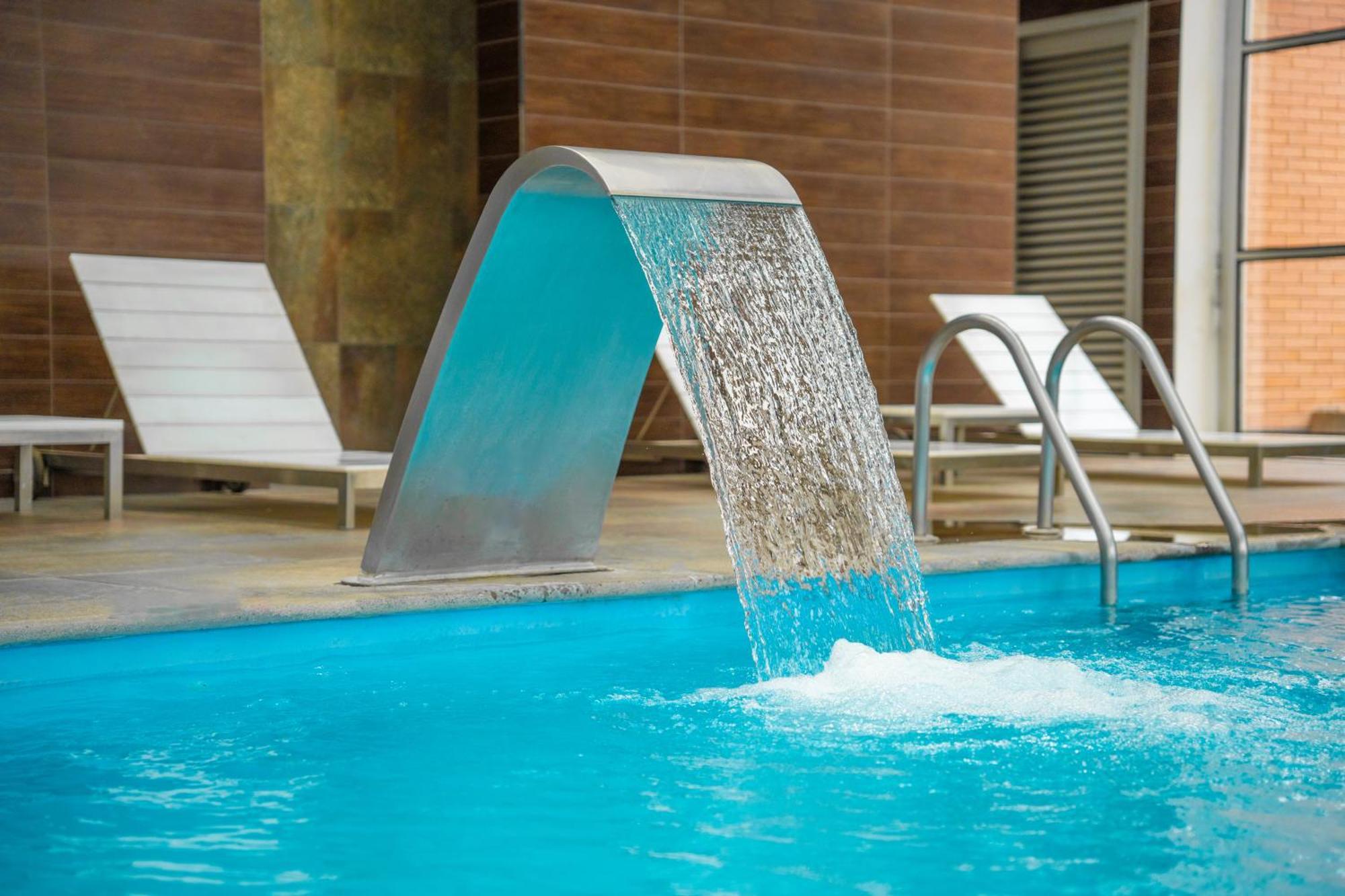 Hilton Garden Airport Hotel 3*