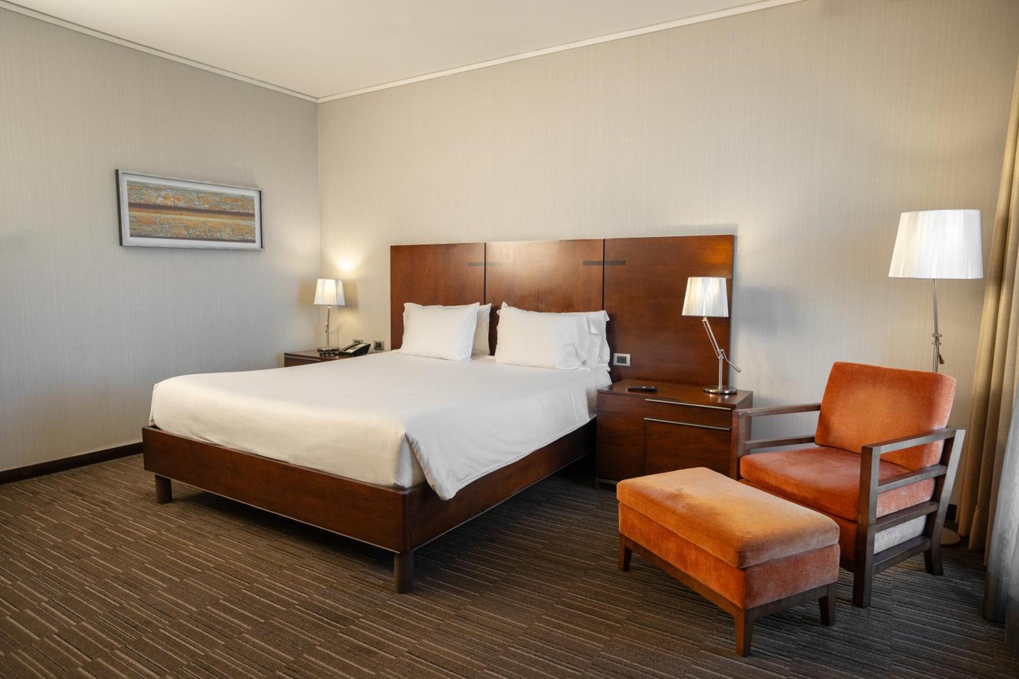 Hotel Hilton Garden Airport 3*