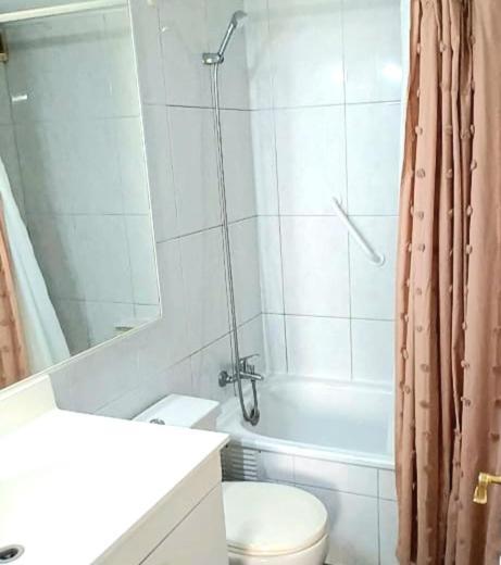 Full Departamento, Metro Manquehue, Condes Apartamento