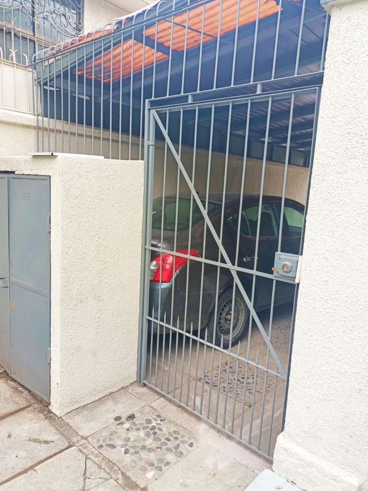 Apartamento Familiar Nunoa Con Estacionamiento A Pasos Del Estadio Nacional E Isp *