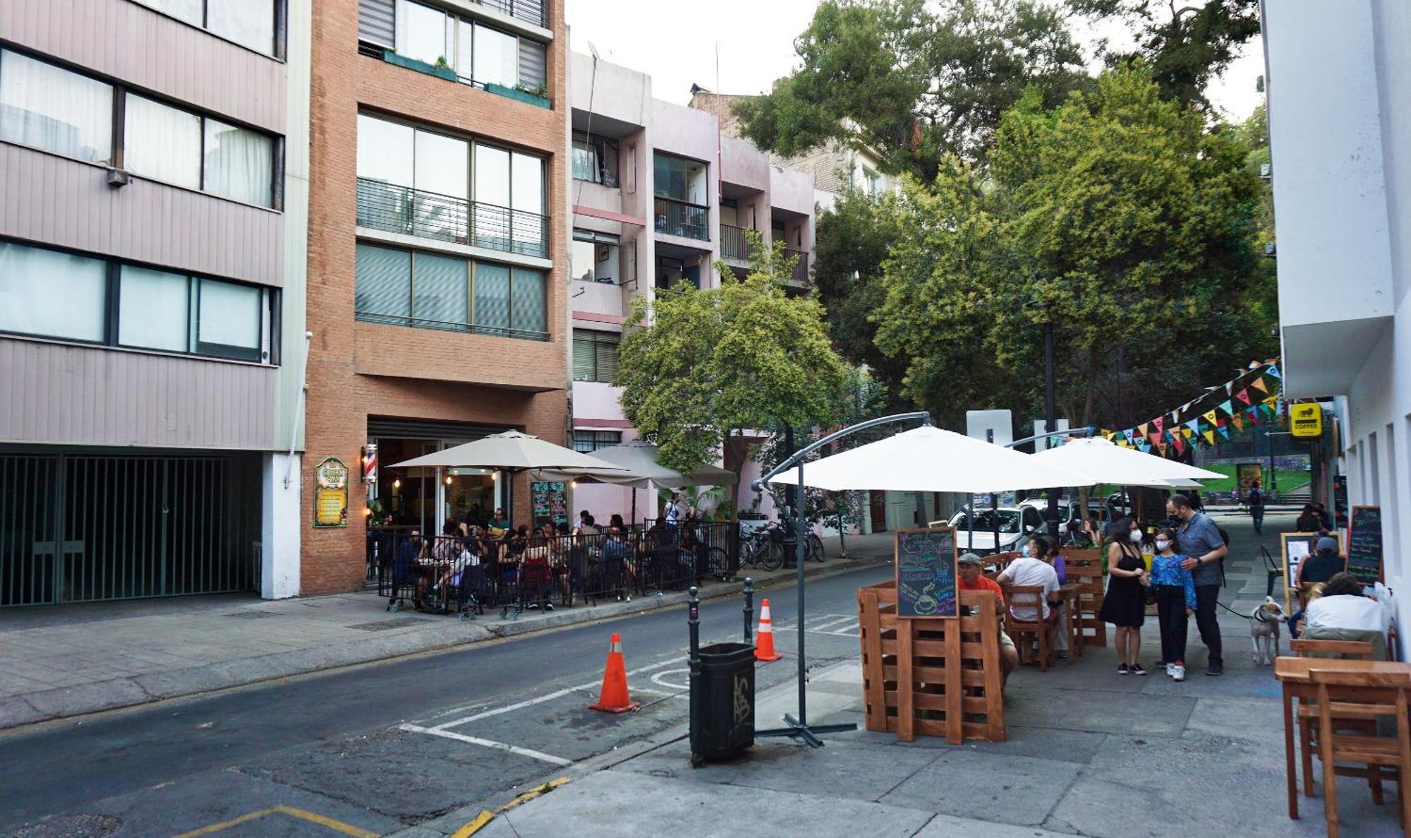 Barrio Historico 3 Min Metro, Wifi, Netflik, Comodidad Apartamento *