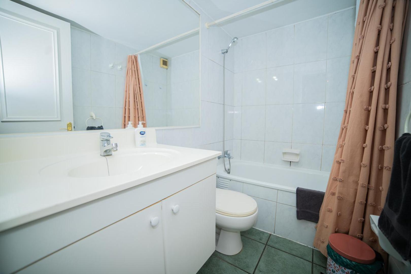 Apartamento Full Departamento, Metro Manquehue, Condes *