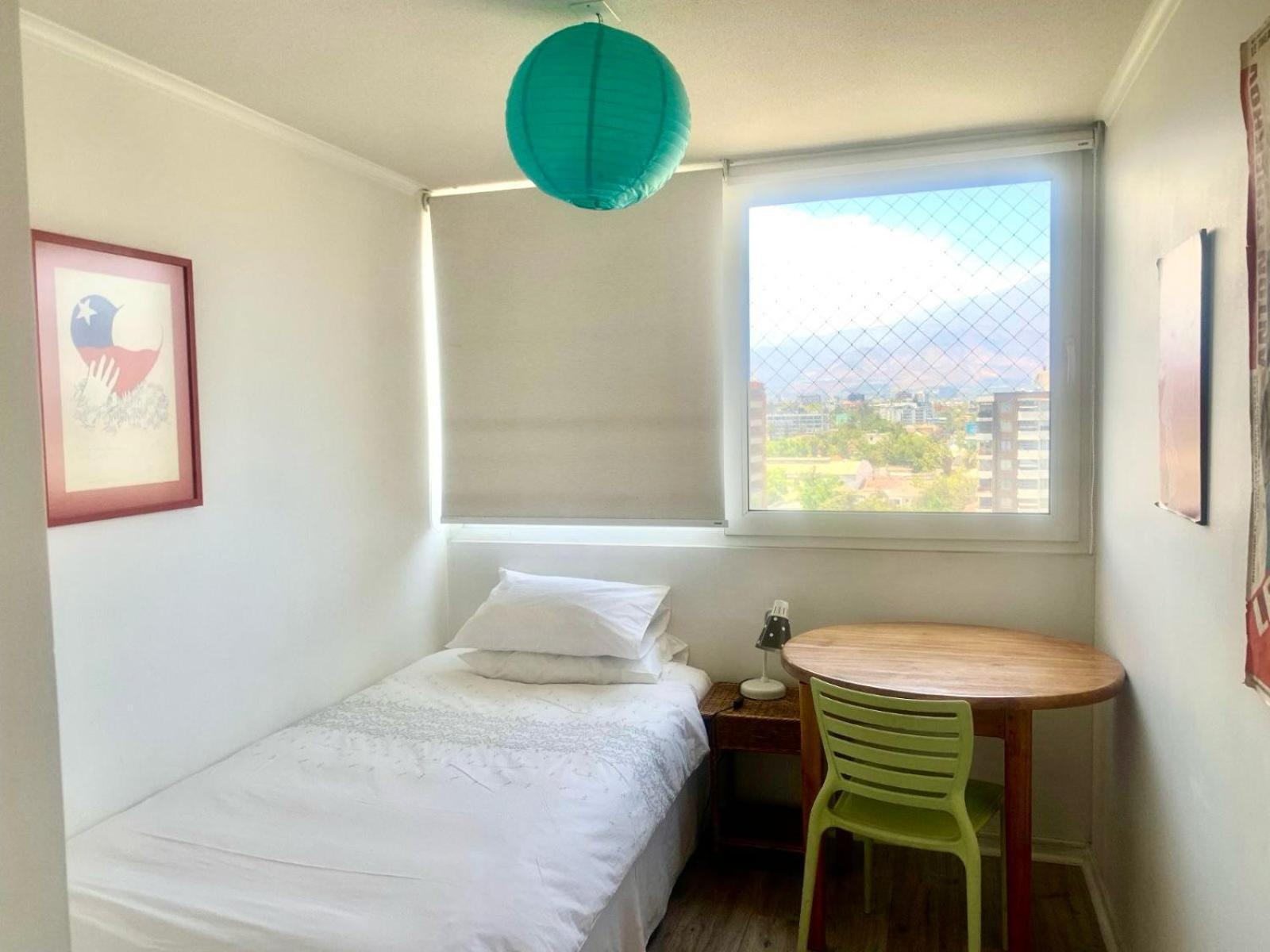 Departamento Luminoso A Pasos Del Barrio Italia Con Vista A La Cordillera Apartamento