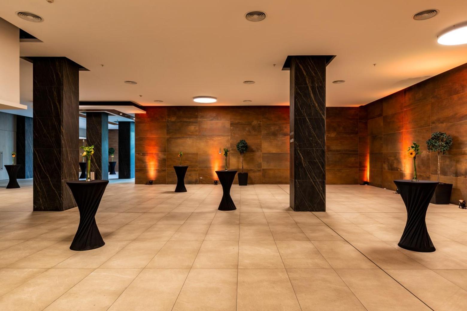 Western Premier Marina Condes Hotel 4*