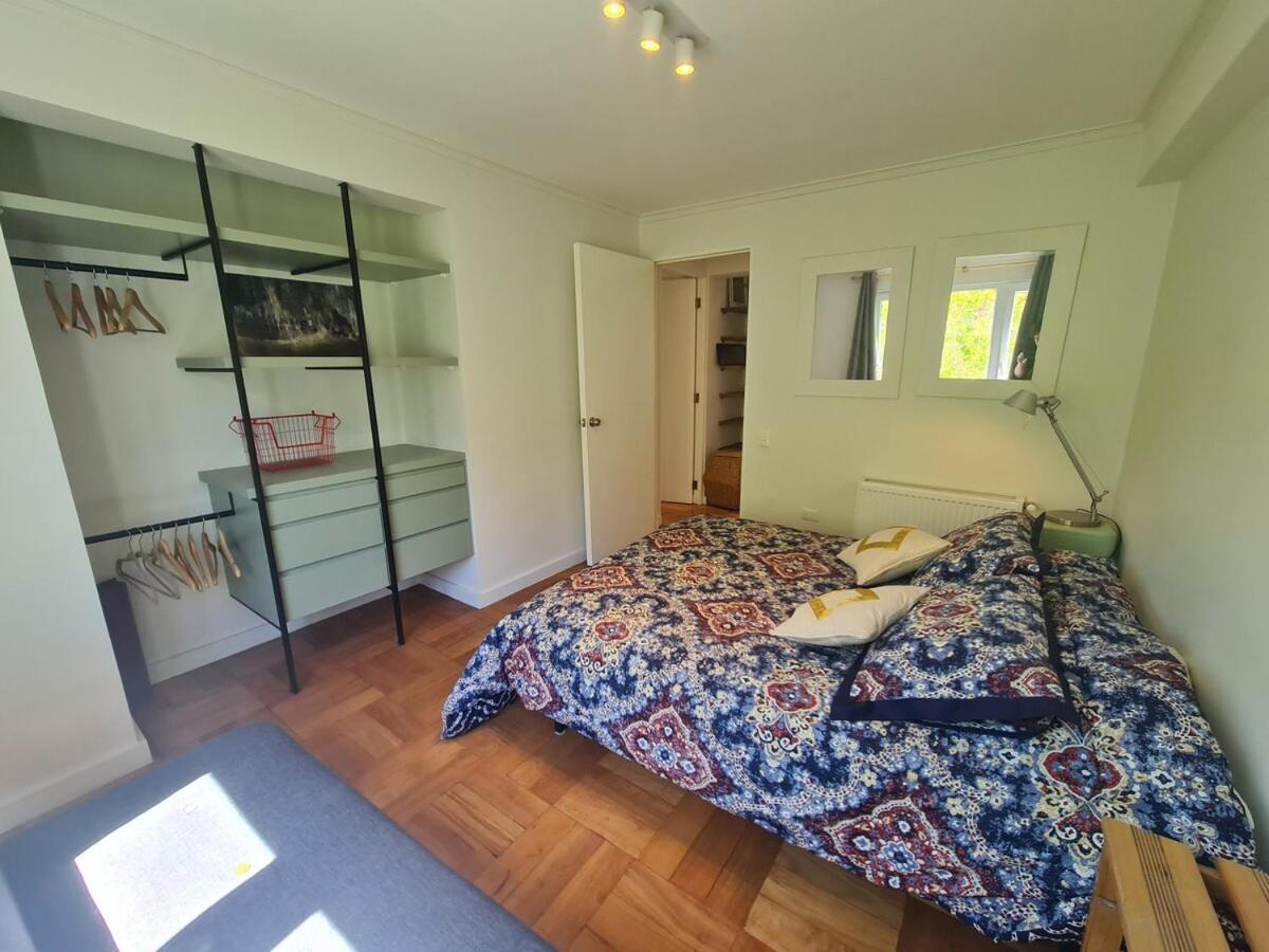 Oceana Lastarria, En Cerro Santa Lucia Apartamento