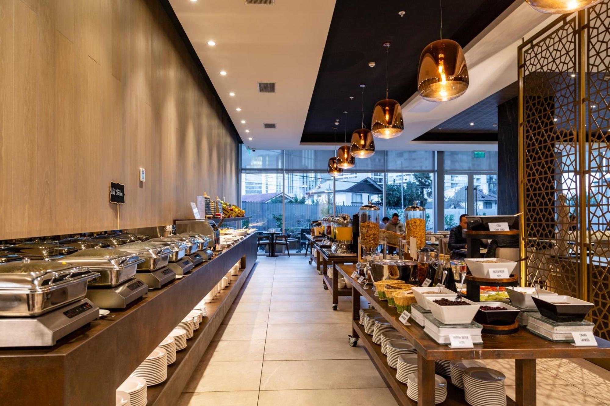 Hotel Western Premier Marina Condes