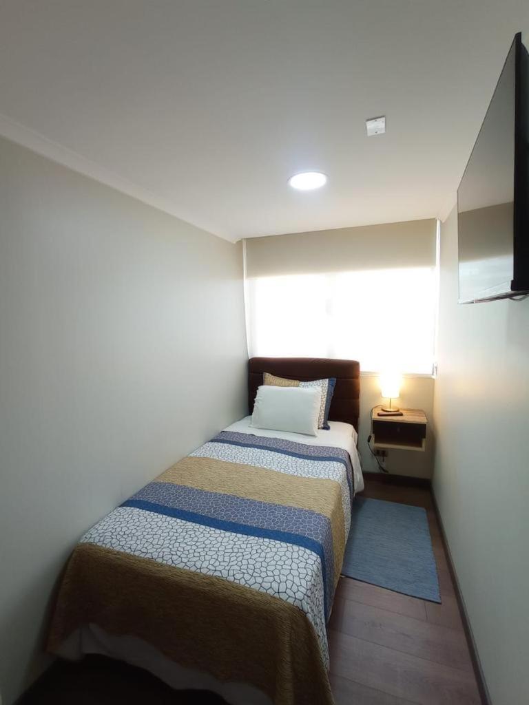 Apartamento M-montt Pedro De Valdivia *