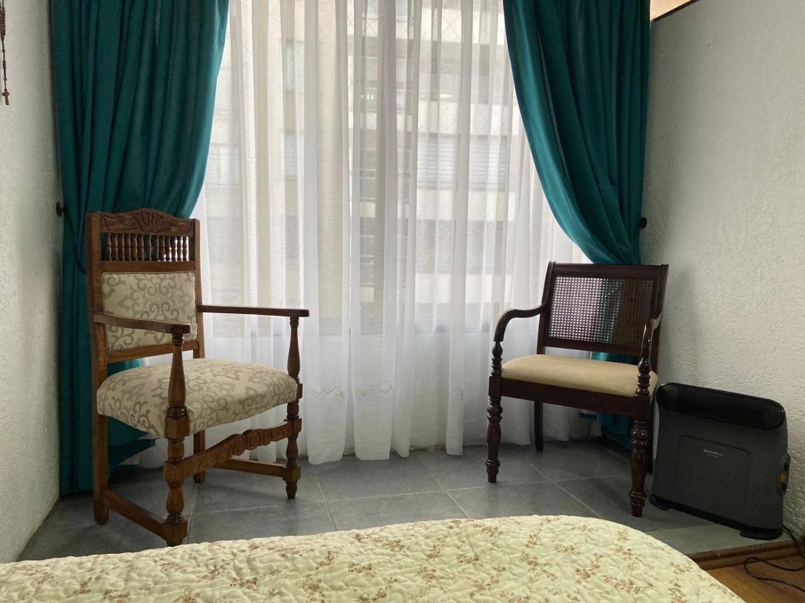 Apartamento Completamente Central *