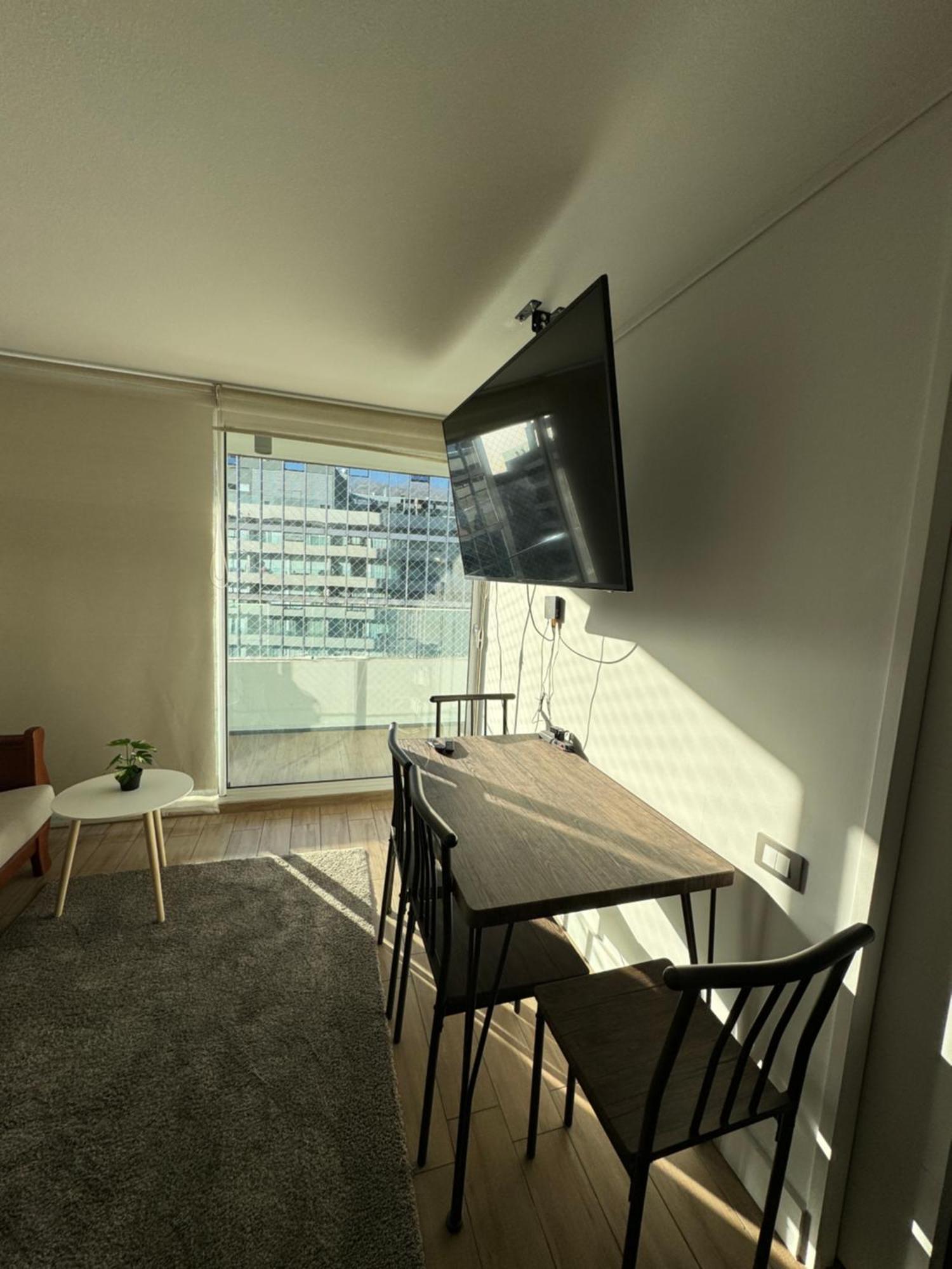 Apartamento Depto A Pasos Clinica Condes