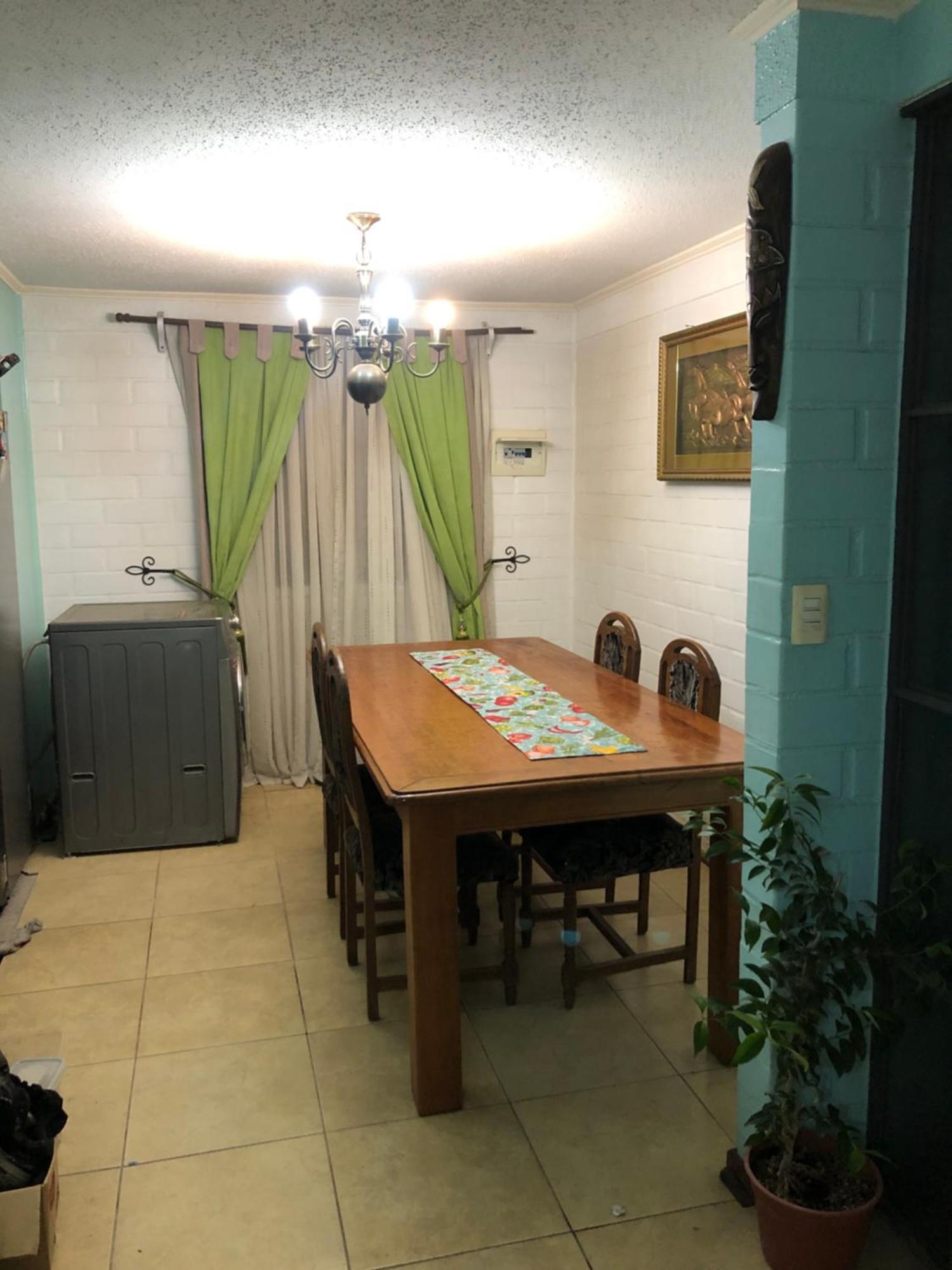Habitacion Ii Cerca Del Aeropuerto - Tu Espacio Re Habitación en casa particular