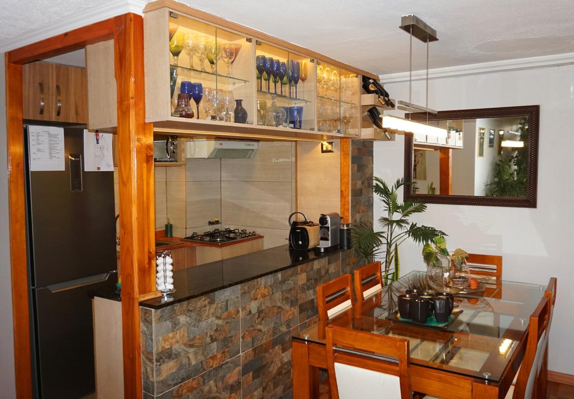 Habitación en casa particular Portugal L Y D Santiago de Chile