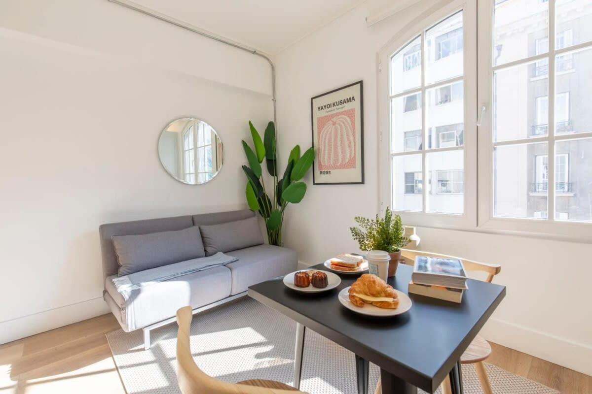 Apartamento Encantador Depto 1d1b En Monjitas Servicio Hom *
