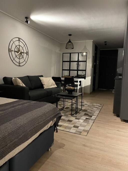 Estudio En Estoril Cercano A Principales Centros De Apartamento