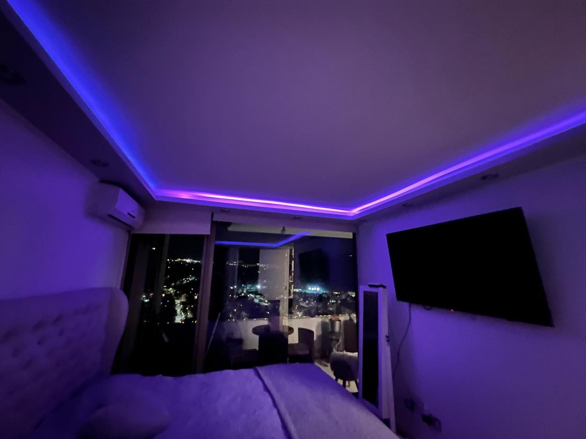 Apartamento Departamento Las Condes Con Vista A La Cordillera Full Equipado