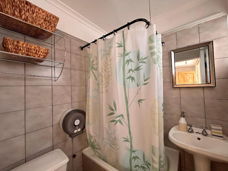 Casona Lorena Homestay *