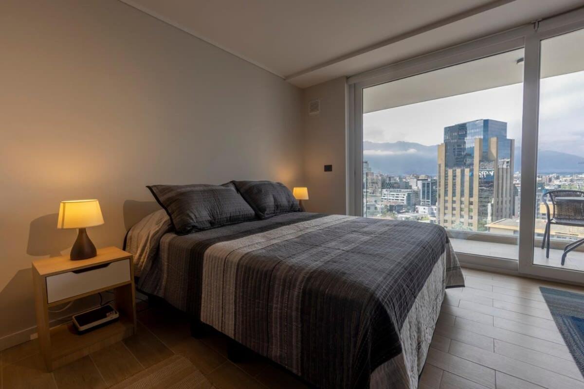 Beautiful Steps From Costanera Center Apartamento *