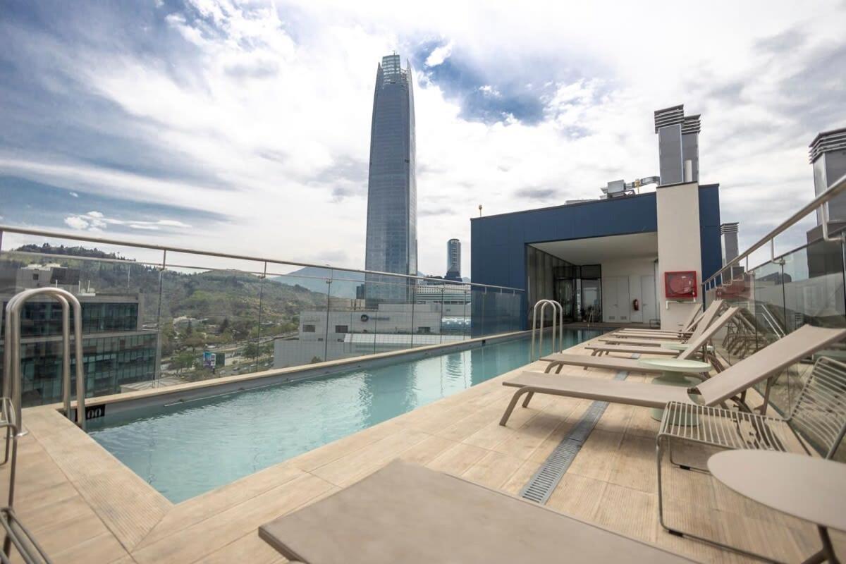 Beautiful Steps From Costanera Center