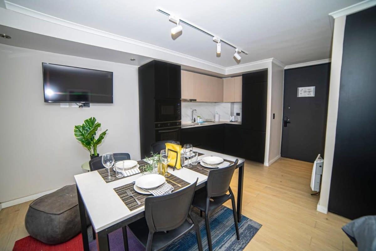 Con Terraza Privada En Providencia