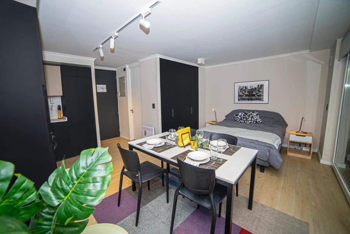 Con Terraza Privada En Providencia *