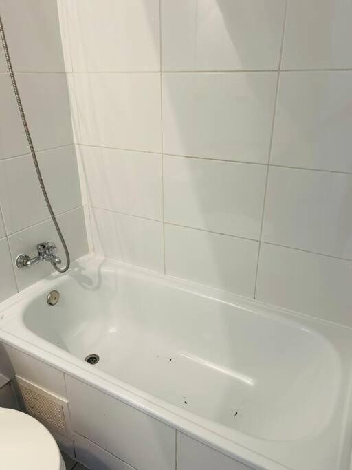 Apartamento Maxi Close To The Metro Santiago de Chile