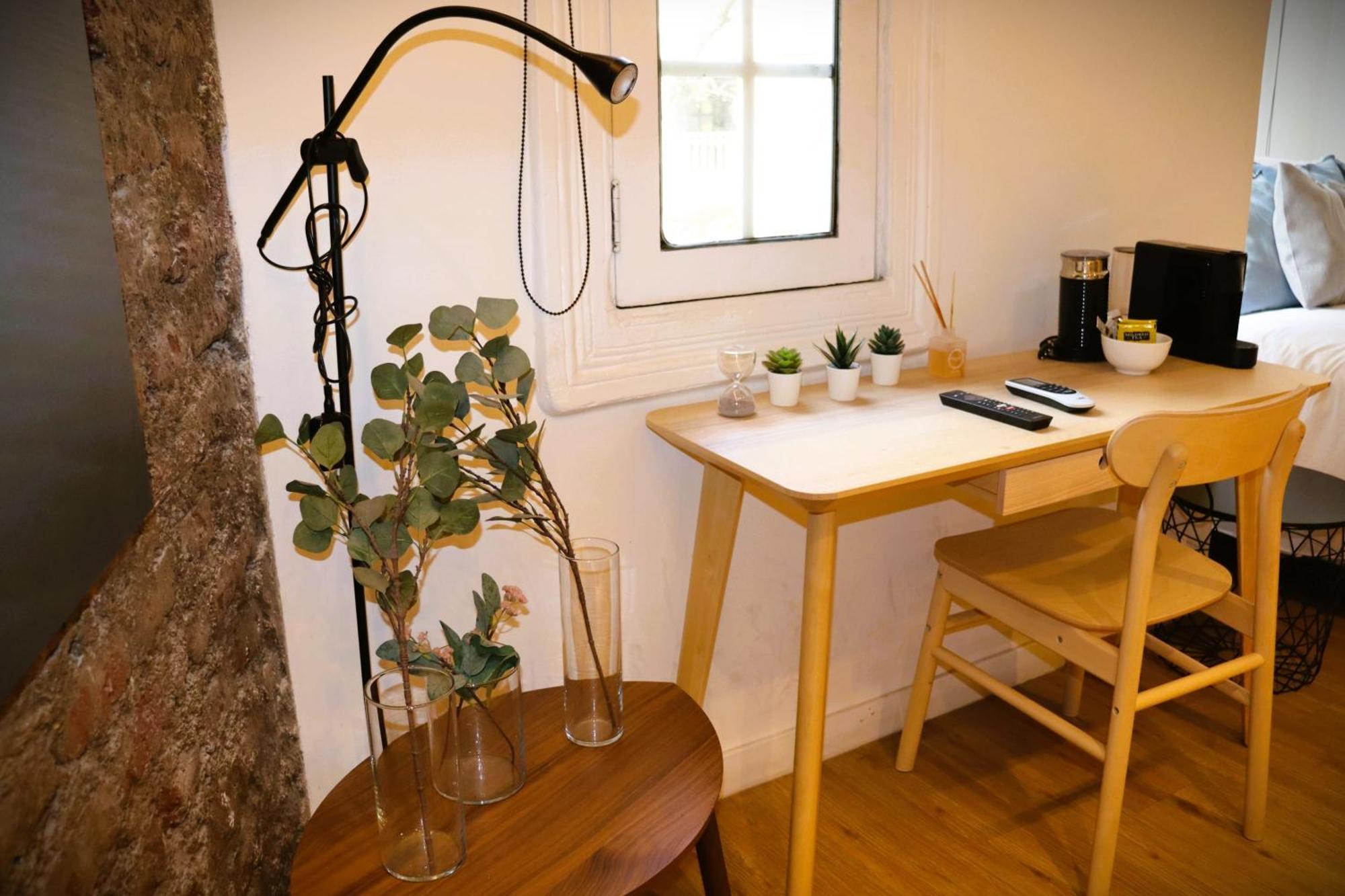 Hom I Moderno En El Centro De Lastarria * Santiago