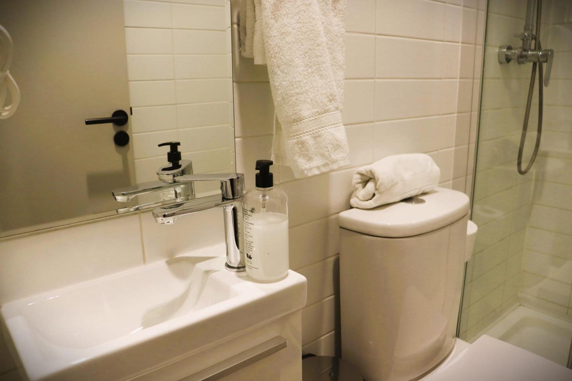 Hom I Moderno En El Centro De Lastarria Apartamento